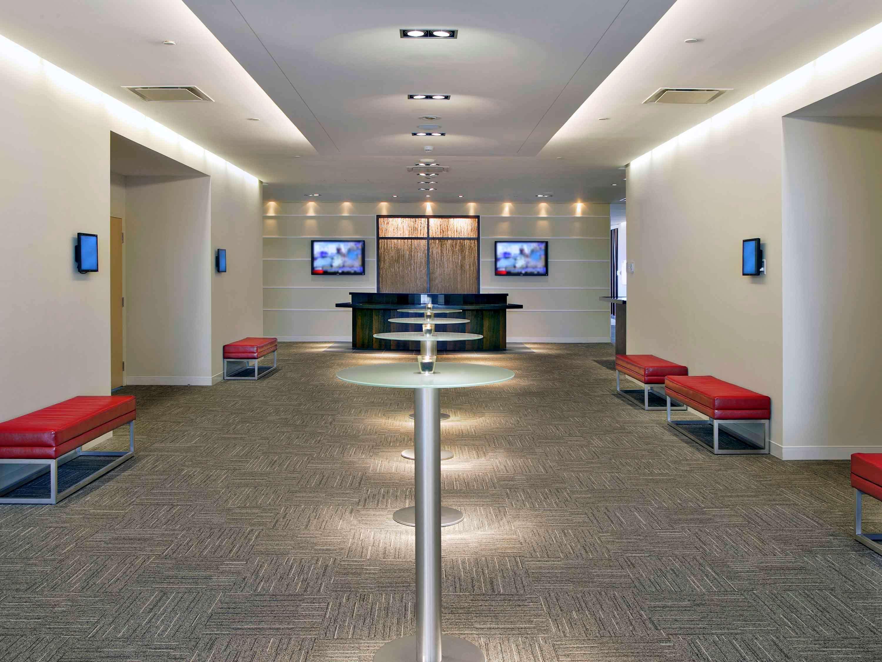 Novotel Montreal Aeroport Dorval Exterior foto